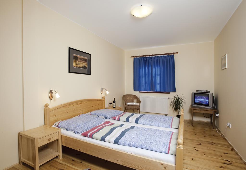 Wellness Hotel Marlin Nová Pec 部屋 写真